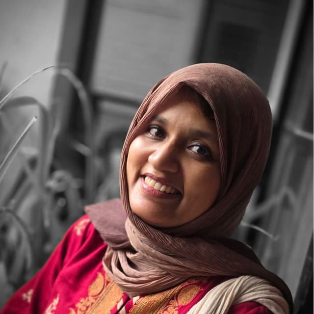 Dr. Aditi Shams